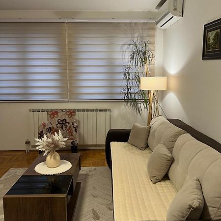 Apartman Manja Lukavica Zewnętrze zdjęcie