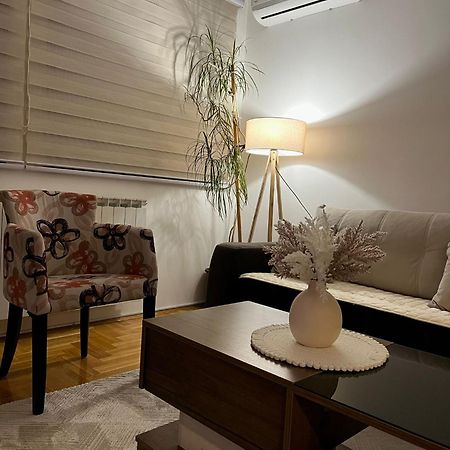 Apartman Manja Lukavica Zewnętrze zdjęcie
