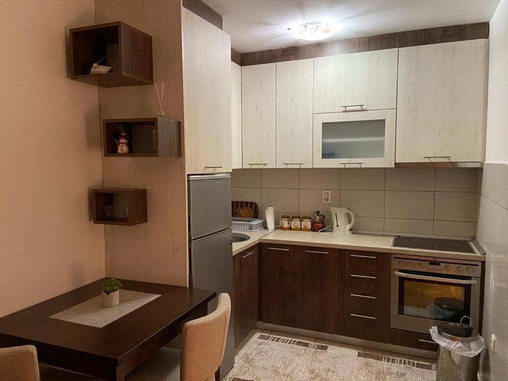 Apartman Manja Lukavica Zewnętrze zdjęcie