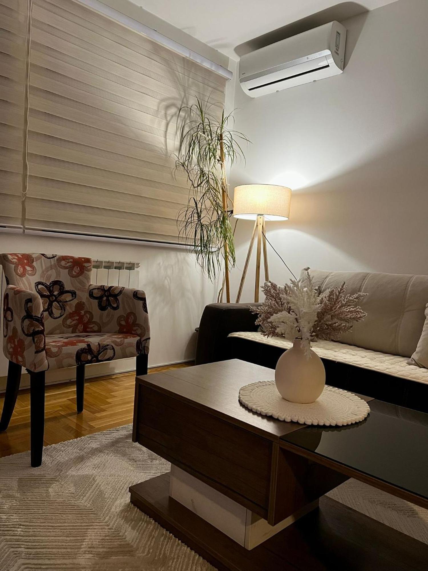 Apartman Manja Lukavica Zewnętrze zdjęcie